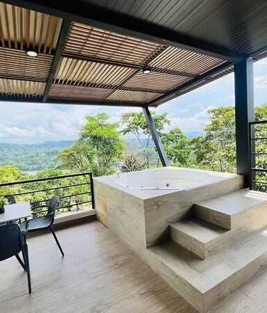 Suite Con Jacuzzi Y Vista Al Rio Napo 2 Planta เตนา ภายนอก รูปภาพ